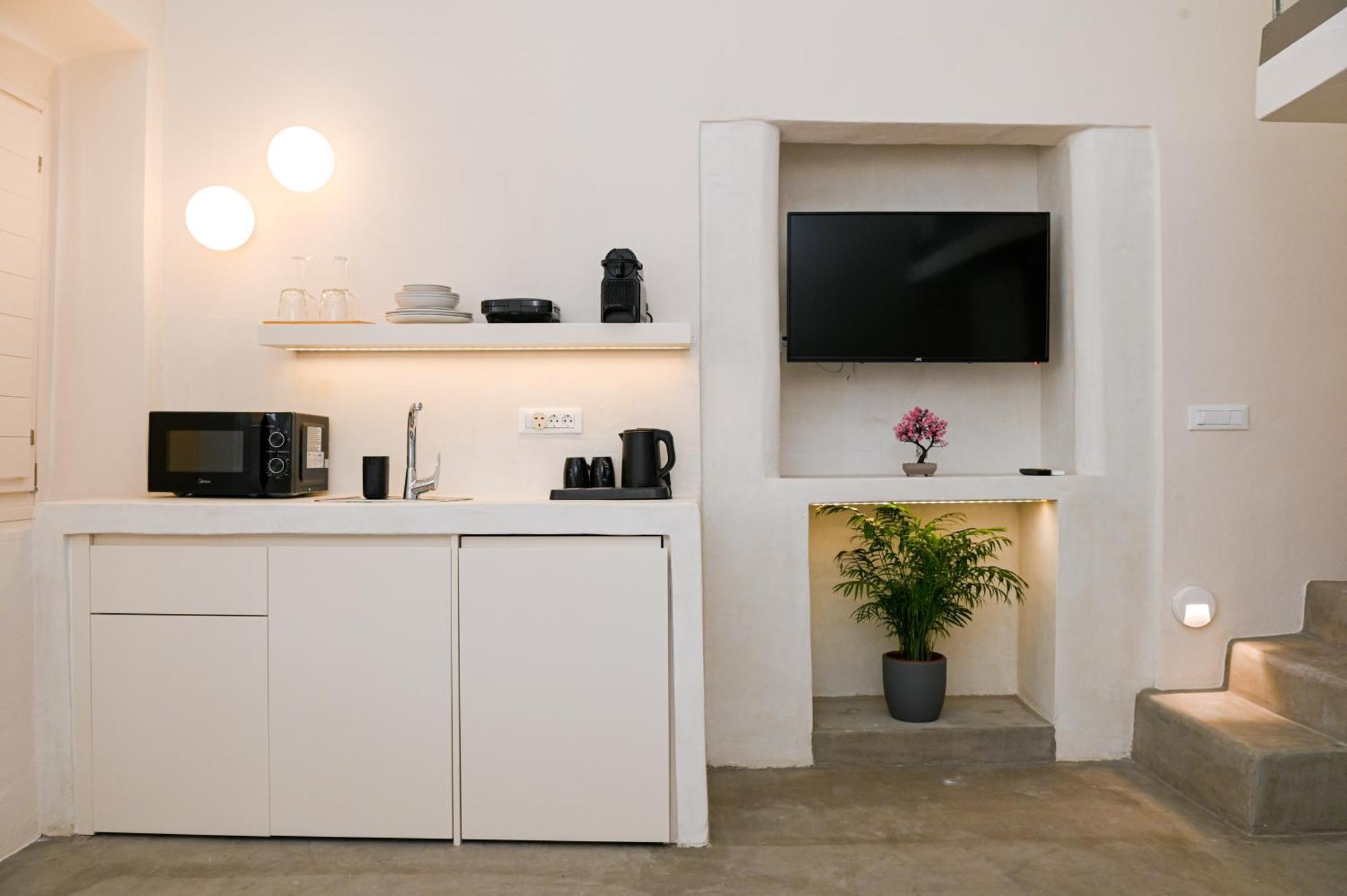 Naos Suites Vothon ภายนอก รูปภาพ