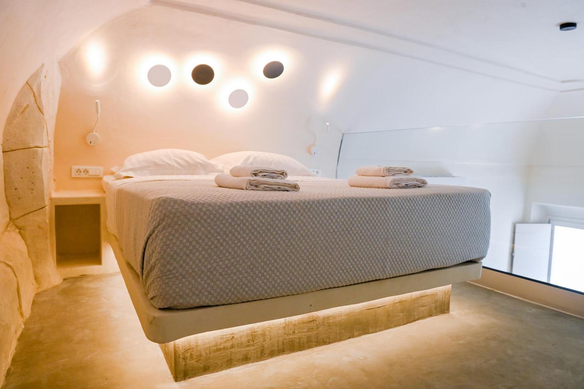 Naos Suites Vothon ภายนอก รูปภาพ